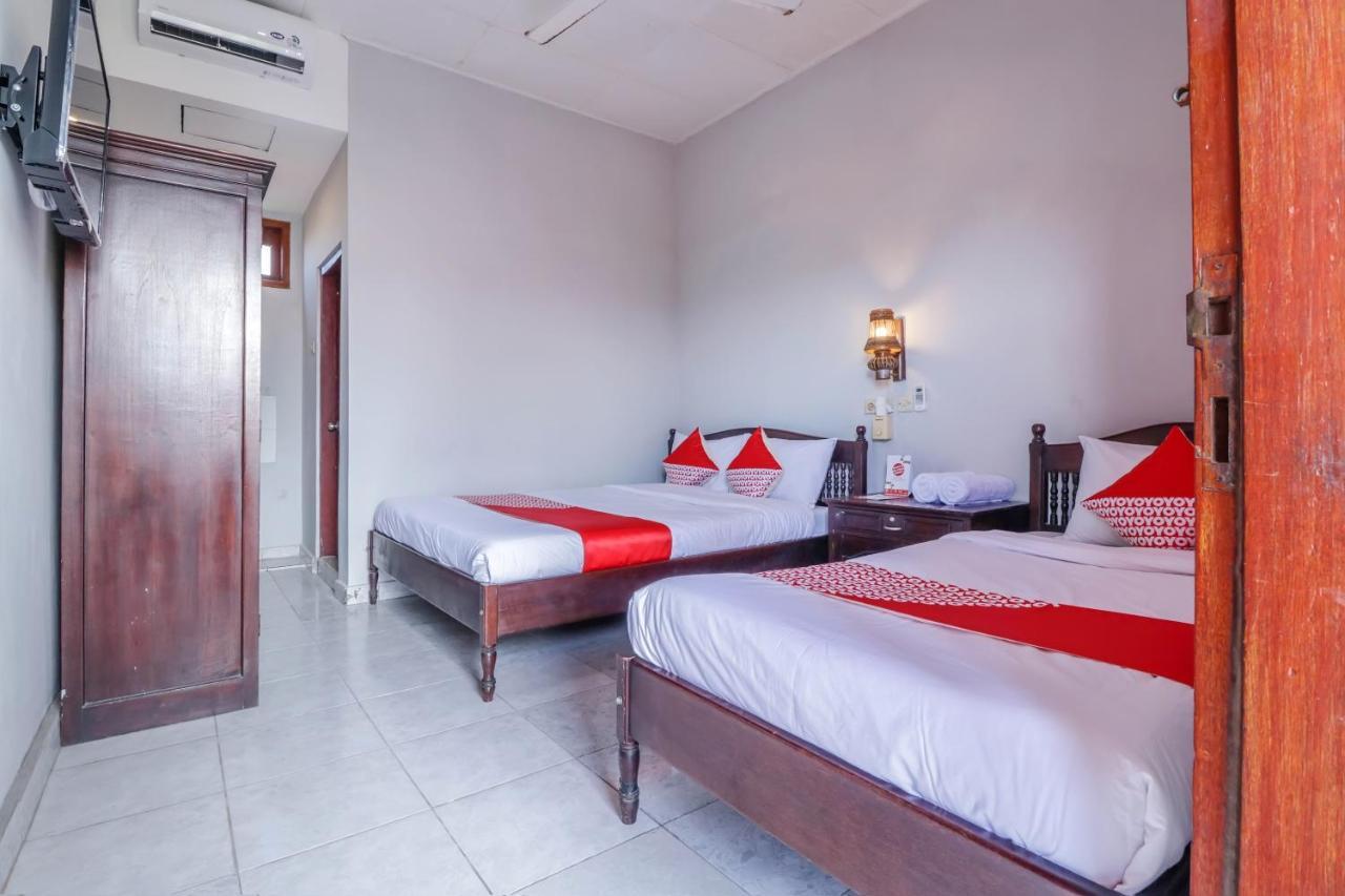 Oyo 2411 Taman Mekar Beach Inn 2 Kuta Lombok Exteriör bild